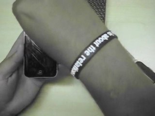 Apple iPhone 4 Scratch Test