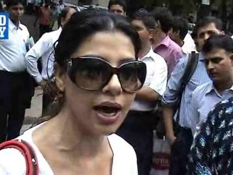 Minissha Lamba and Sambhavana Seth at a Court