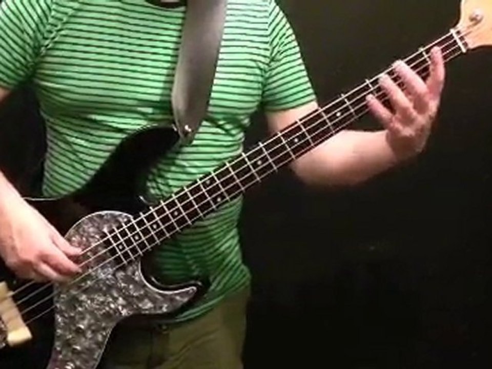 How To Play Bass To Sir Duke Part 1