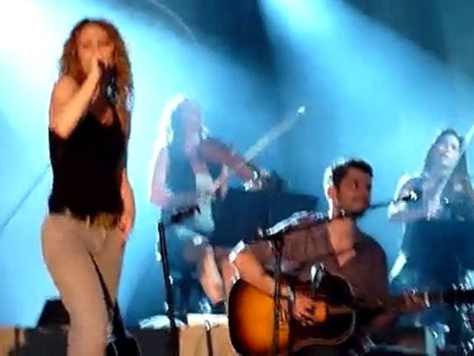 26.06.10 Solidays Vanessa Paradis