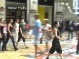 Il flash mob dell'Arena di Verona in Stazione Centrale