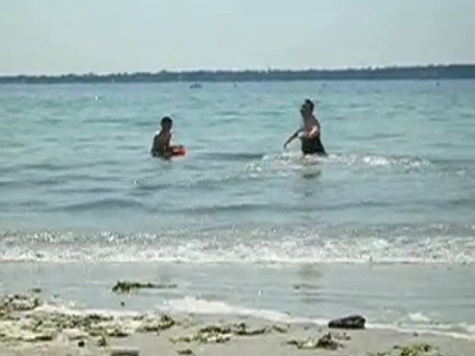 jo retournant à l'eau