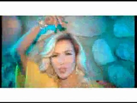 Burcu Güneş - Tamamdır 2010 ORj Klip akgulfm.com