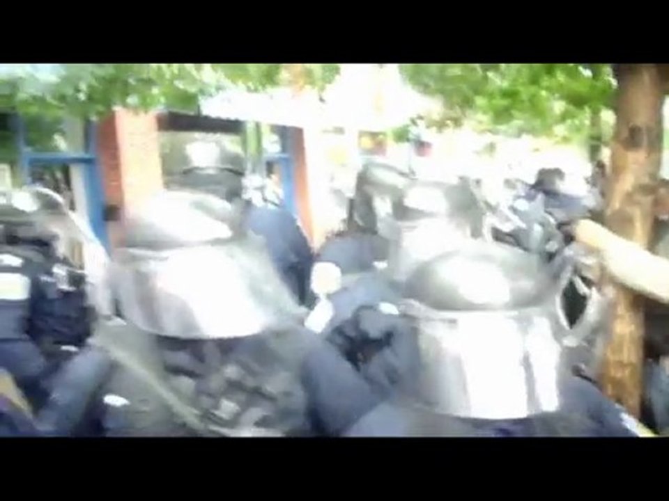 Shame on you! Police brutality against women G20 Toronto