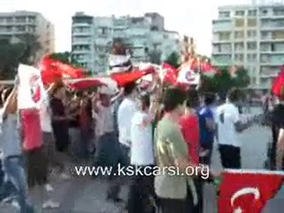 Karsiyakalinin Terore isyan Mitingi