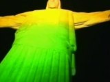 Anche il Cristo di Rio tifa Brasile