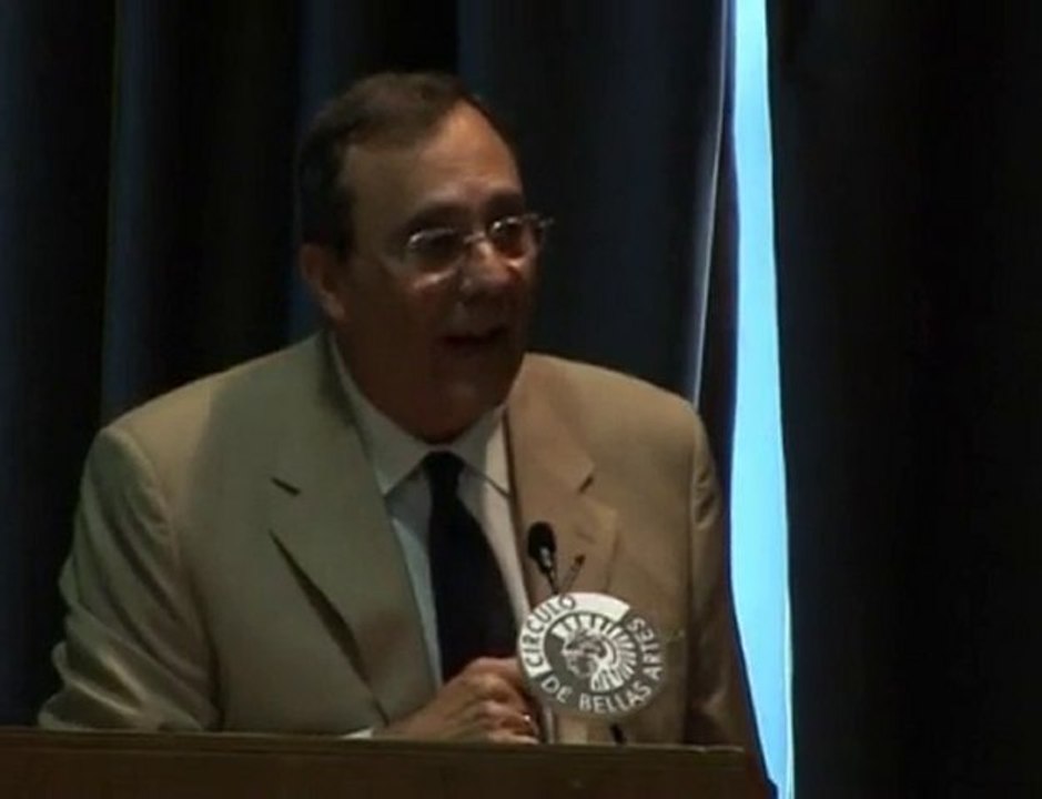 Carlos Alberto Montaner en la presentación de su libro