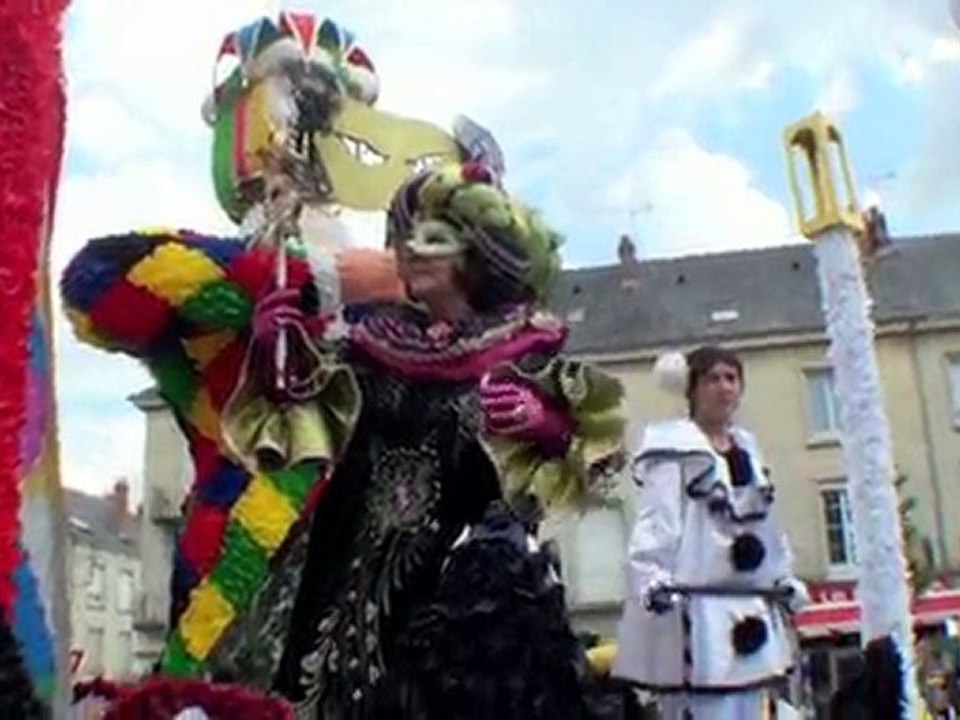 Saumur : Géants et Masques 2010 (3)