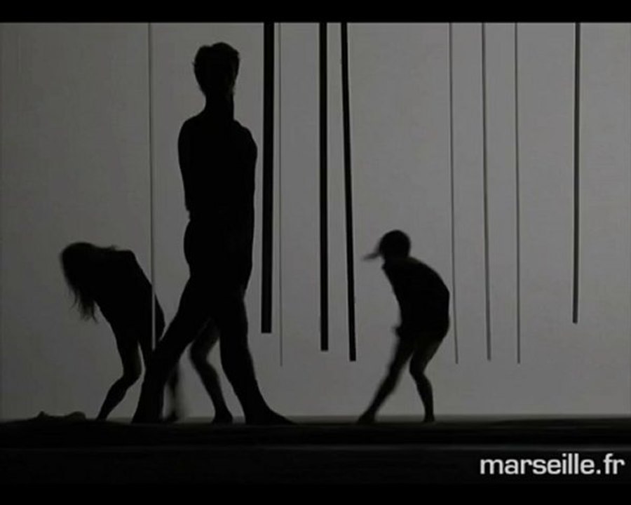 Le Ballet National de Marseille danse pour tous les publics