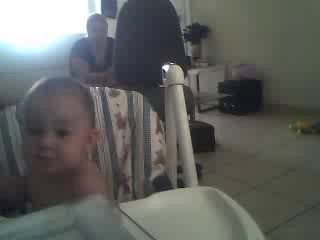 laytonn mon neveux qui dans(1ans)