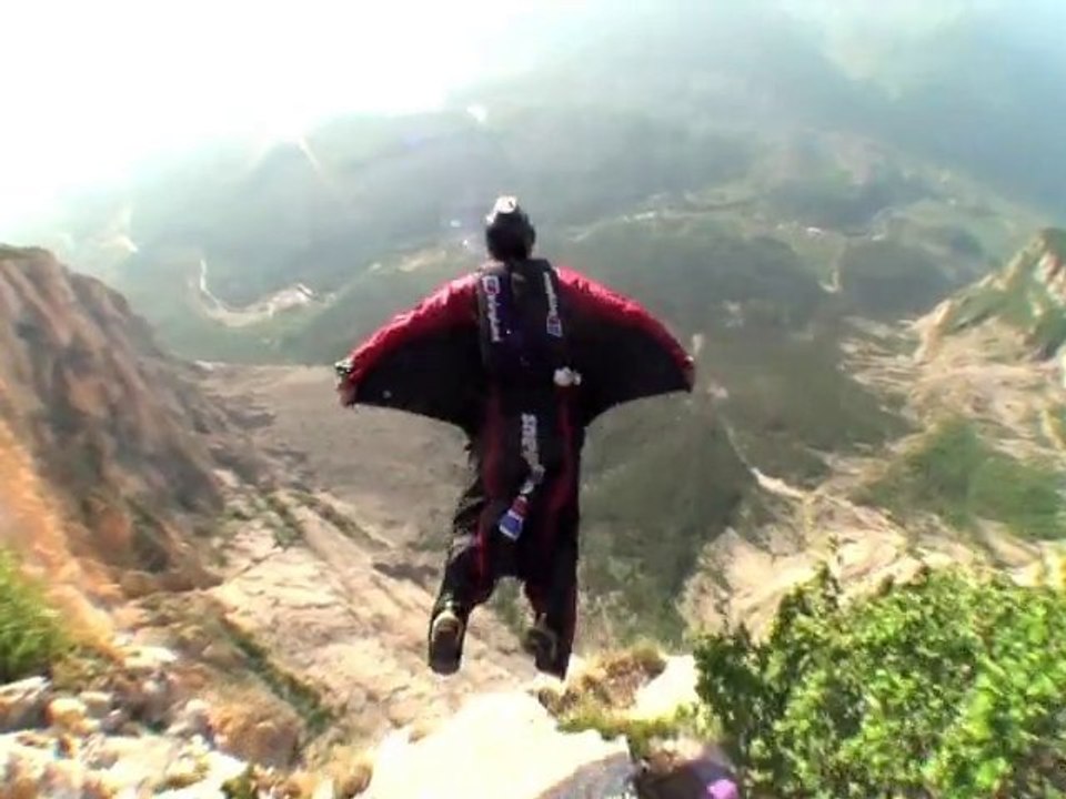 Wingsuit Base Jumps in HD