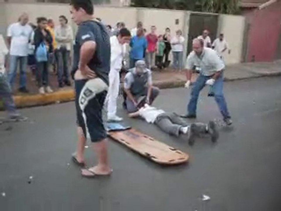 "Veja o acidente "