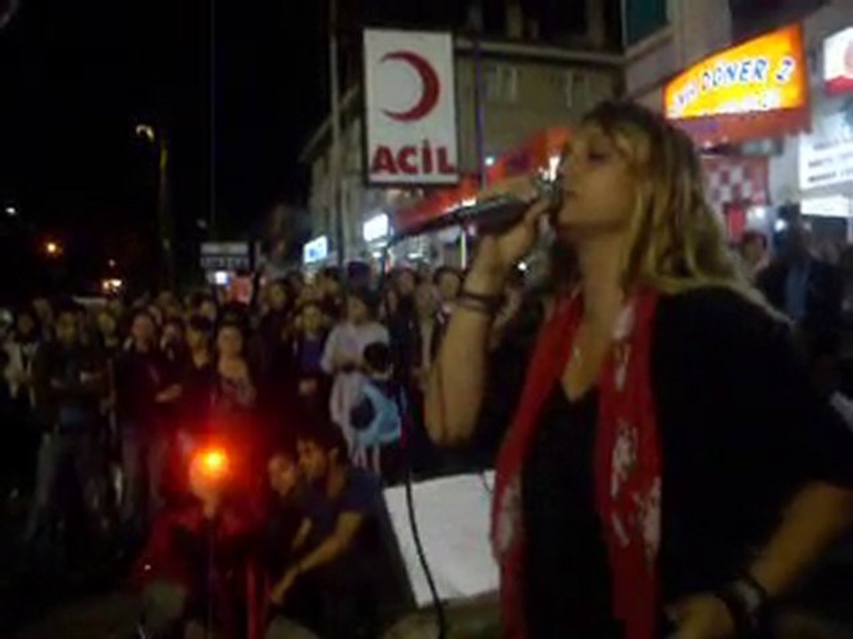 Kırmızı Gül __Pınar Sağ