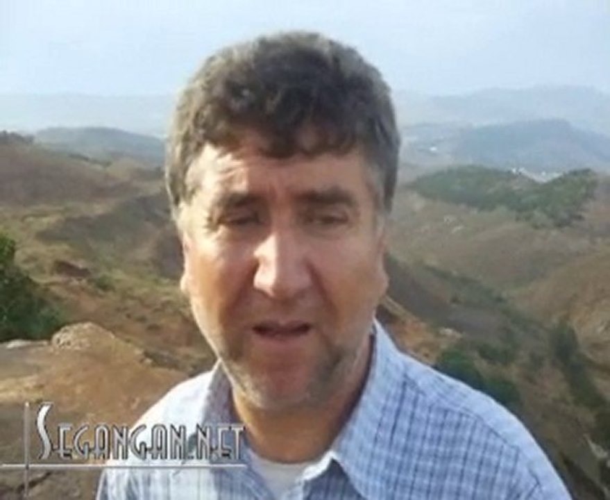 هدم جزء من مدرسة عمر بن عبد العزيز بإيكسان