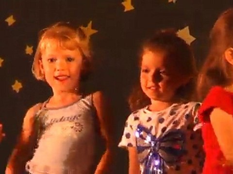 Gala 2010 ELIA Canet - Danse 3 Clara Chocolat