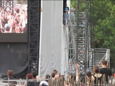 Les Eurockéennes s'enflamment pour Airbourne