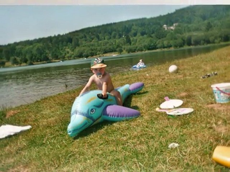 de sa naissance à 11 ans