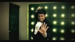 Abhishek Bachchan Dances Motorola Ad