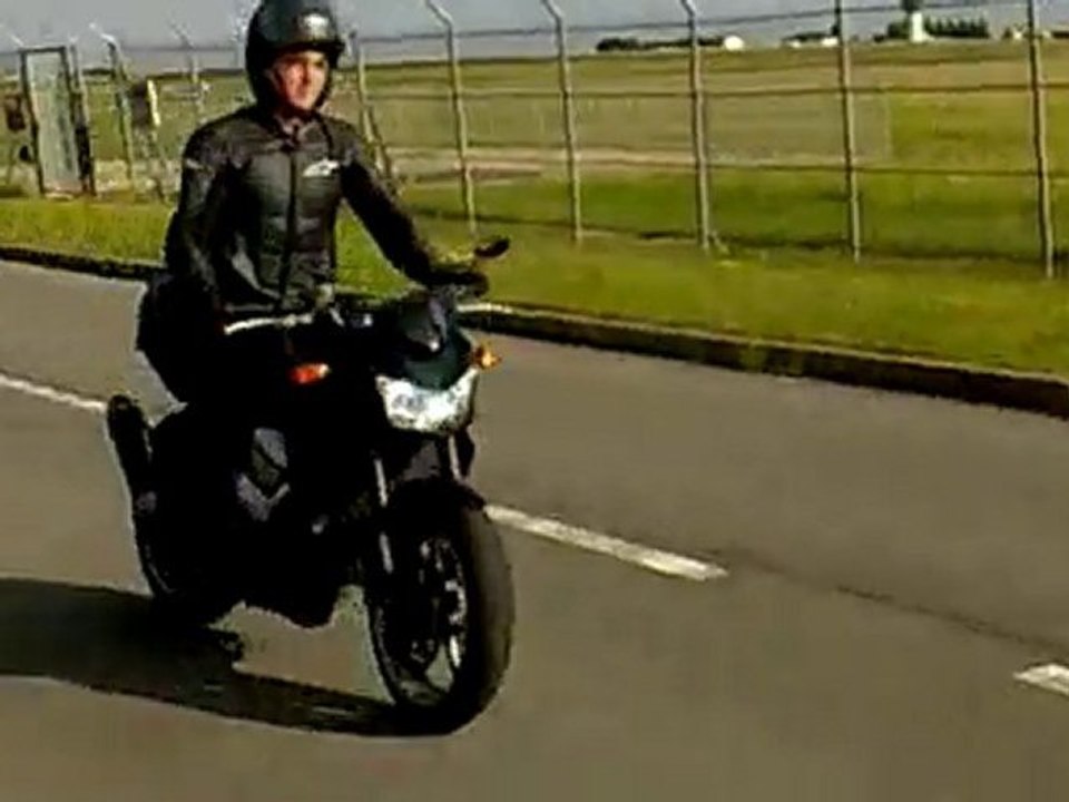 z 750 et sv 650 wheeling diuk et jo