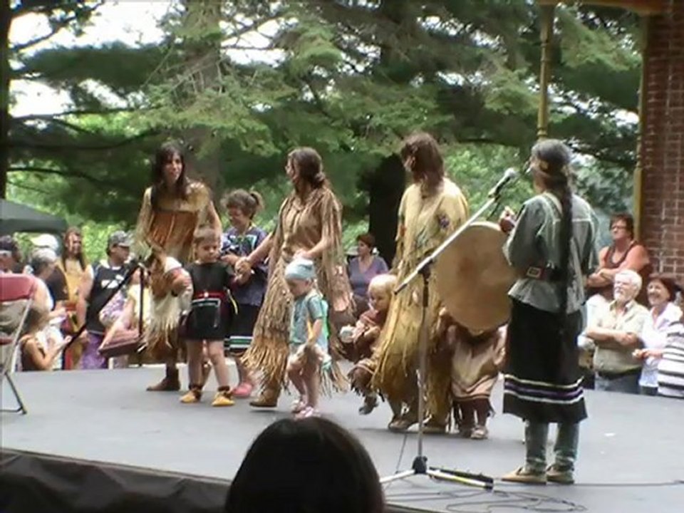 pow wow 2010 a Odanak au Quebec (rassemblement indiens )