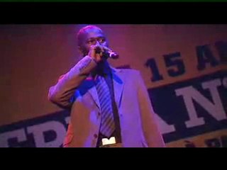 Si on te parle avec des flammes, réponds avec de l_eau