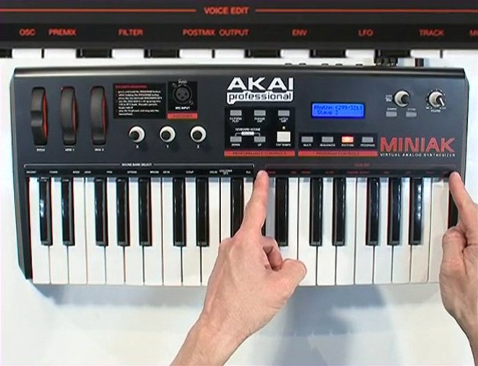 3mn sur le synthé Akai Miniak (La Boite Noire)