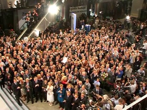 Le Journal vidéo du lundi 5 juillet 2010, édition de 12H00.