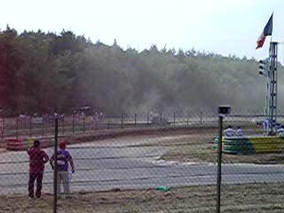 video 2cv cross à Allogny