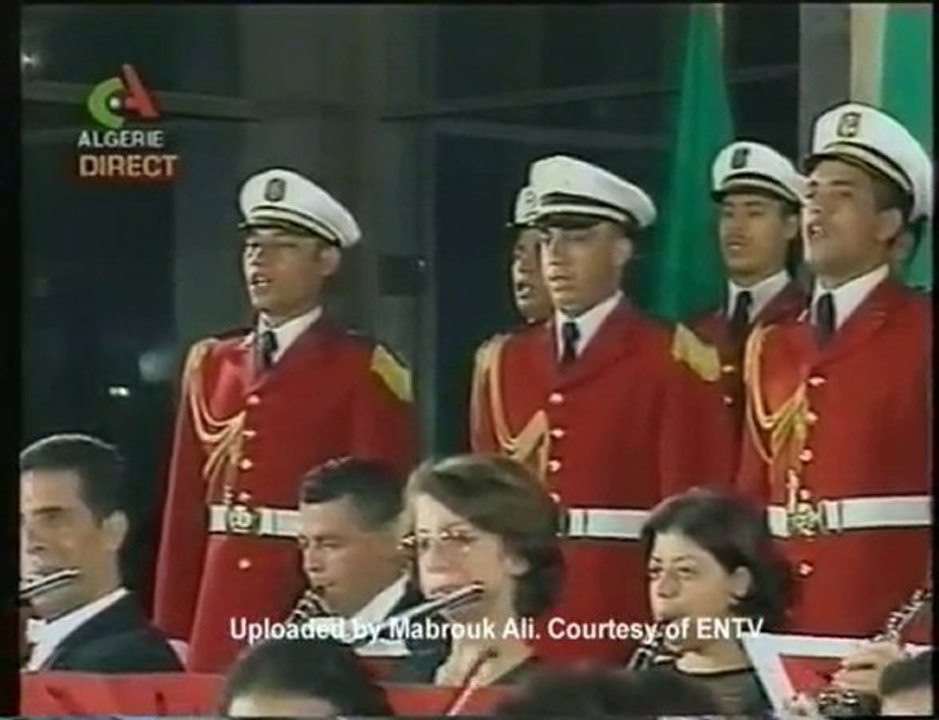 Chants Patriotiques Algériens - Min Djibalina