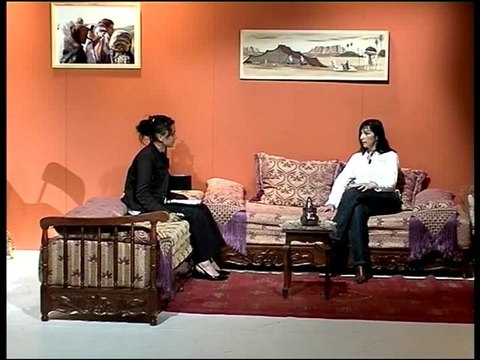 Viens chez moi j'habite à la Paillade présente Magali Saurel