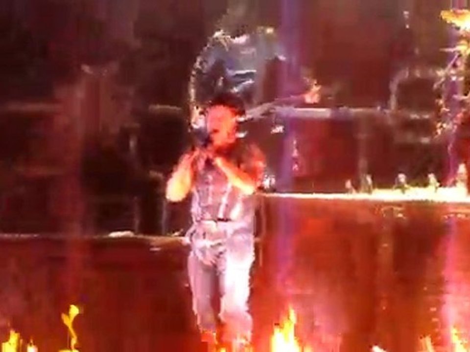 Arras 2010 - Rammstein - Weidmans heil