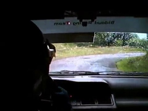 ES 6 Rallye de la Côte Roannaise 2010 - Caméra embarquée