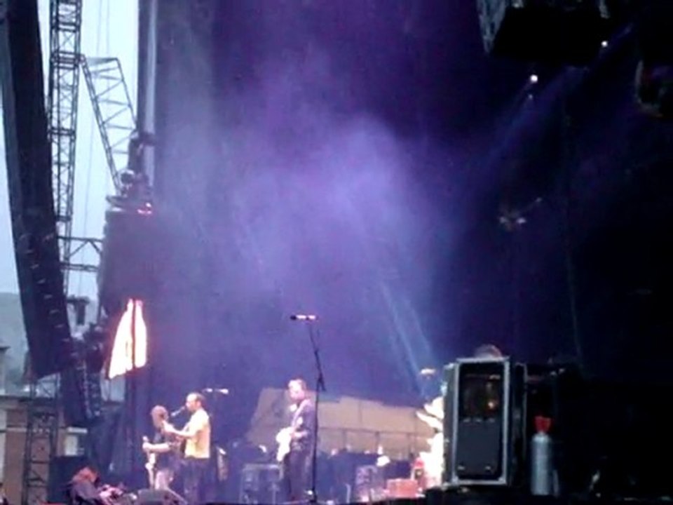 Ben Harper - Diamonds on the inside - Main Square 3/07/2010