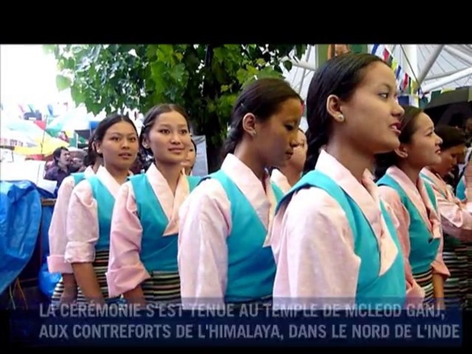 Le dalaï lama fête ses 75 ans, la succession en...