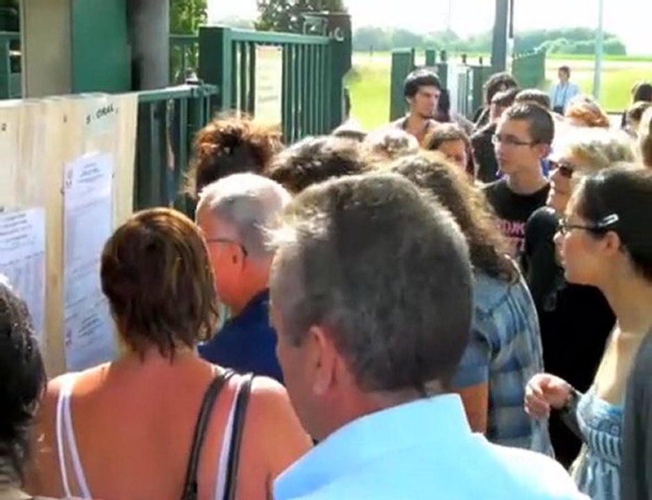 Les résultats du baccalauréat: ambiance à Rozay-en-Brie