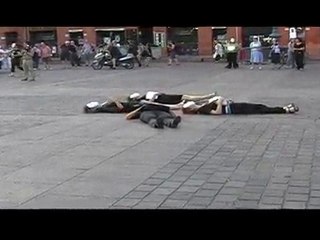 MANIFESTATION CONTRE LA PEINE DE MORT AUX USA - "DIE IN"