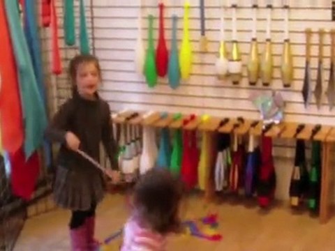 Dubé Juggling Presents: Georgia with ribbon