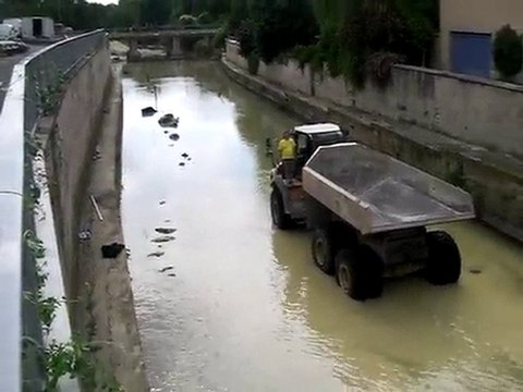 travaux de renaturation 2010 de la Seille à Vic sur Seille