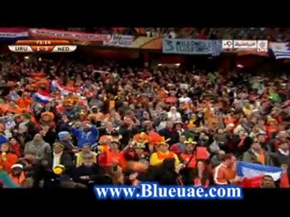 الهدف الثاني والثالث لهولندا في اورجواى