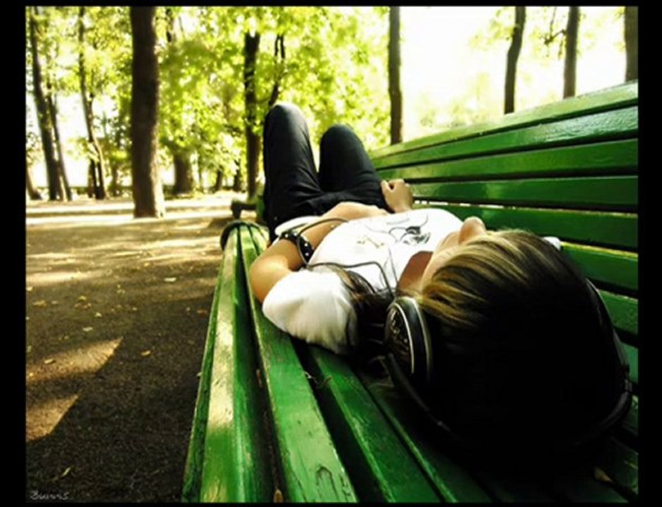 Kenneth Thomas ft. Colleen Riley - Ghost in the Machine