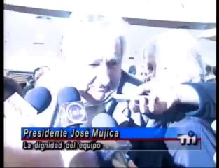 Uruguay Holanda -Mujica destacó la dignidad