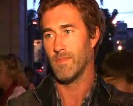 Chaterine Beauchamp interviews Roy Dupuis premiere SHWTD