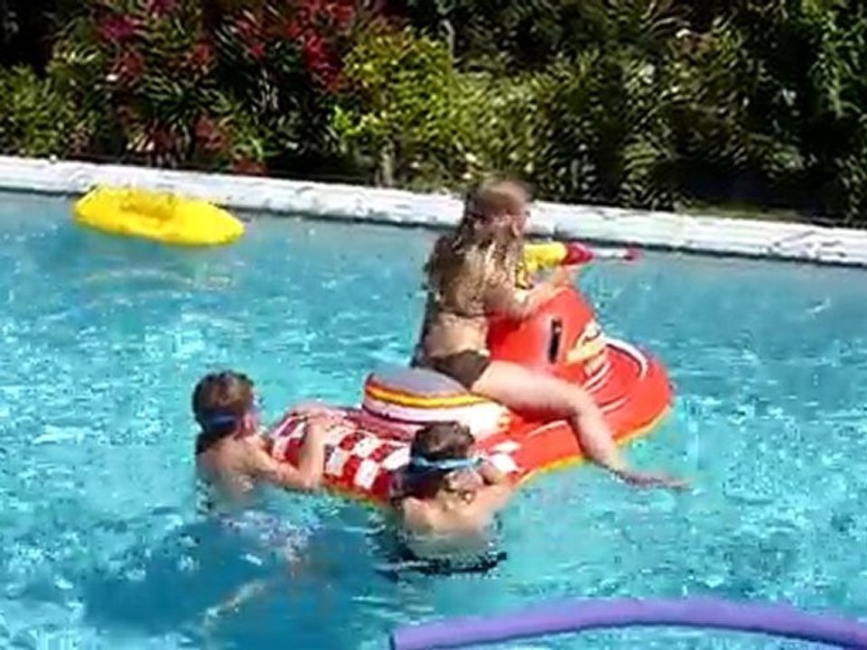 20100627 Piscine villa Lavezzi