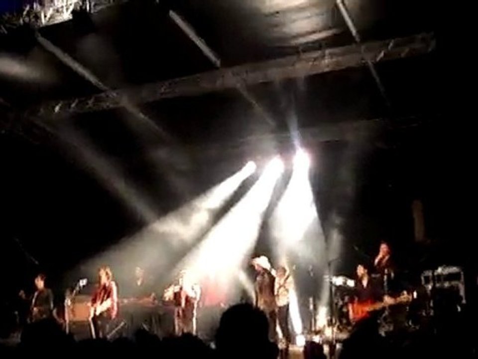 Les Lulus chantent avec Babylon Circus