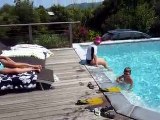 20100628 Alex saut per et Laurent saut piscine Corse