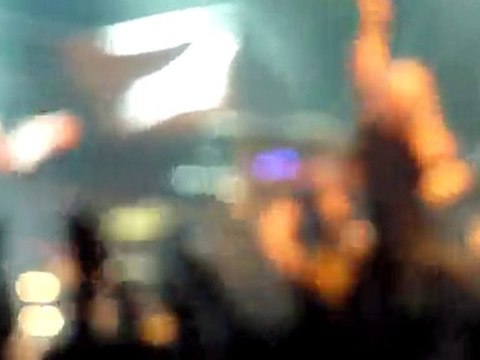 The Blackout @ Bataclan avril 2010 Save our selves (part 1)