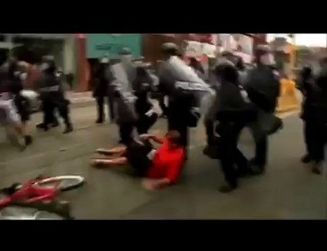 G20 rioters disrupt Toronto protest
