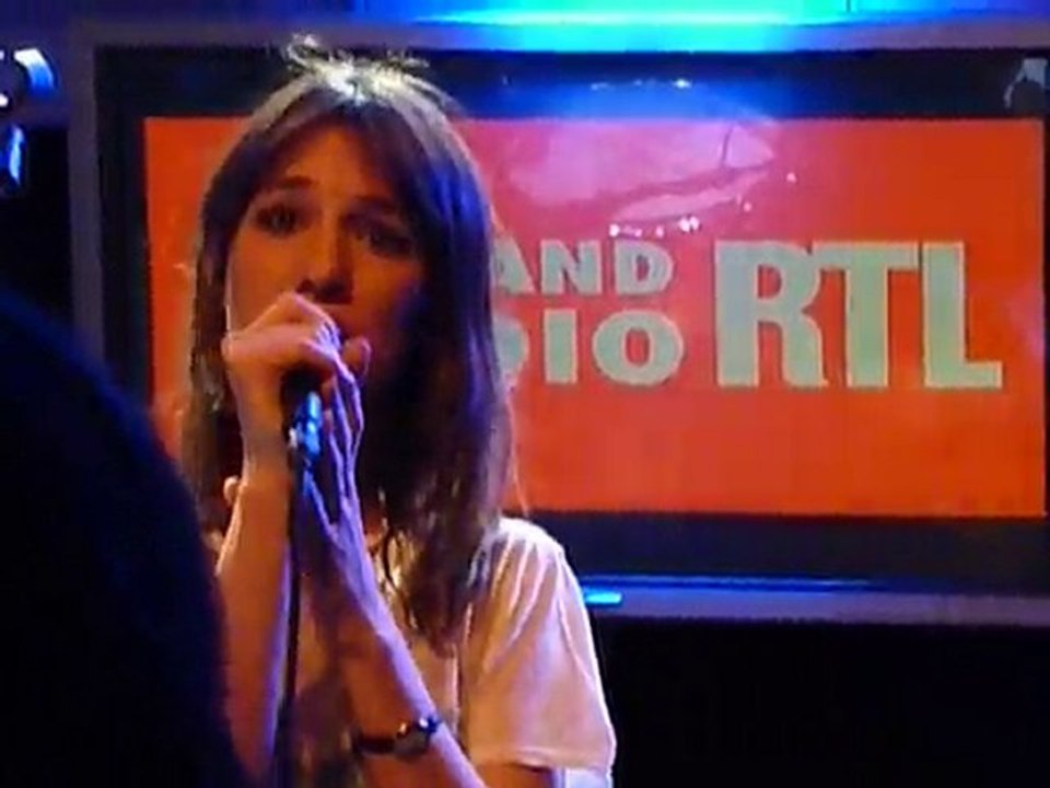 Charlotte Gainsbourg 07/07/2010 Time of the Assassins