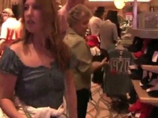 WSOP 2010 :Shopping Poker  pour le Main - Vanessa Hellebuyck