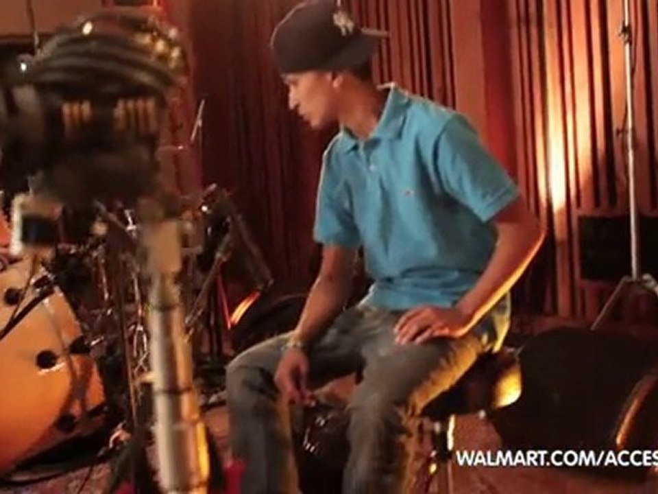 Prince Royce on Acceso Total